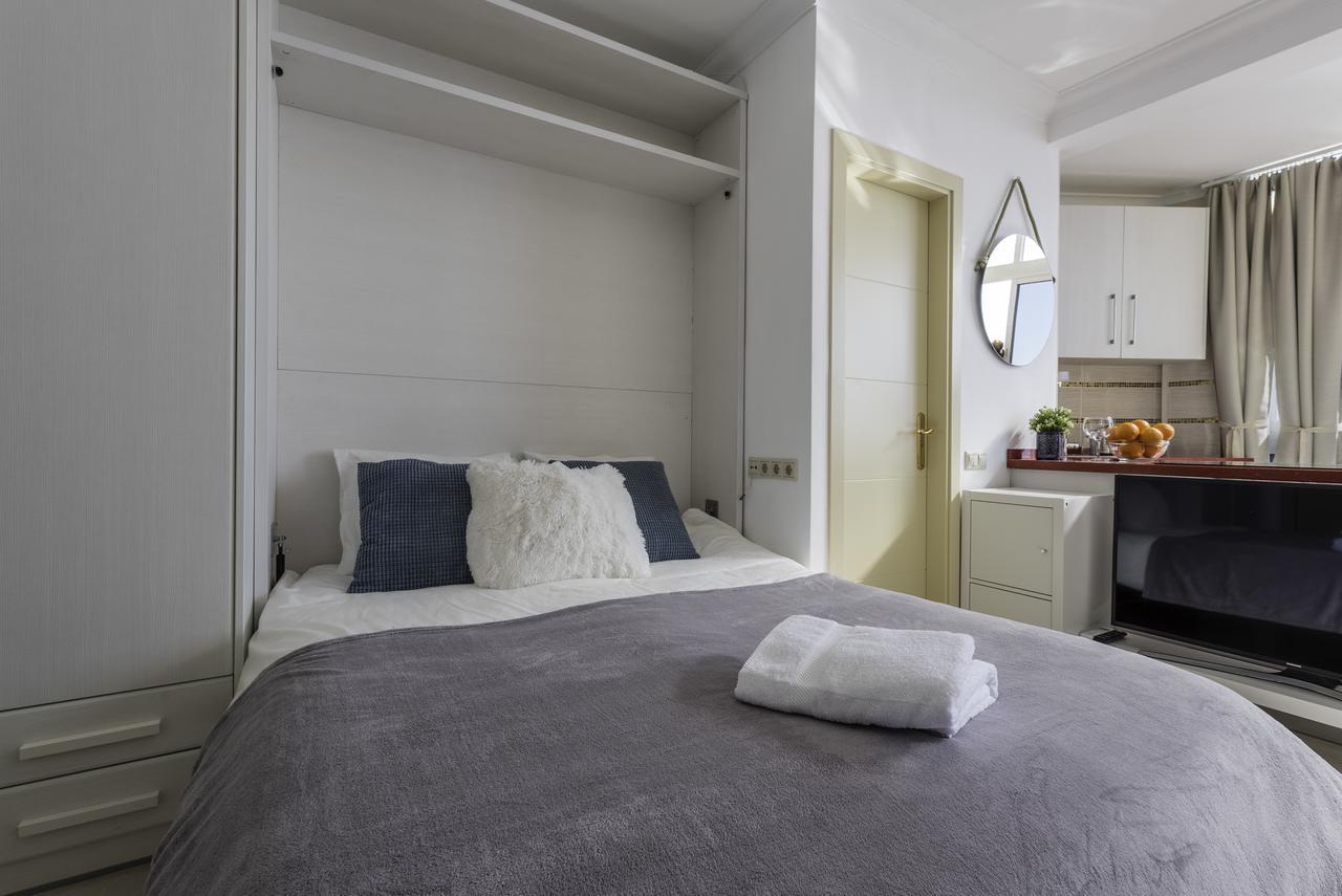 Nest Studio Playa Alhamar Sitio de Calahonda Kültér fotó
